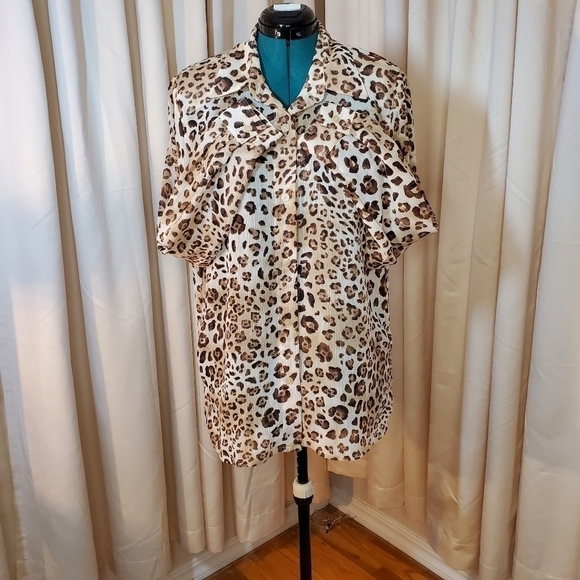 0038. Alfred Dunner ~ Leopord Print ~ Lightweight Blouse ~ 16 - Picture 6 of 11